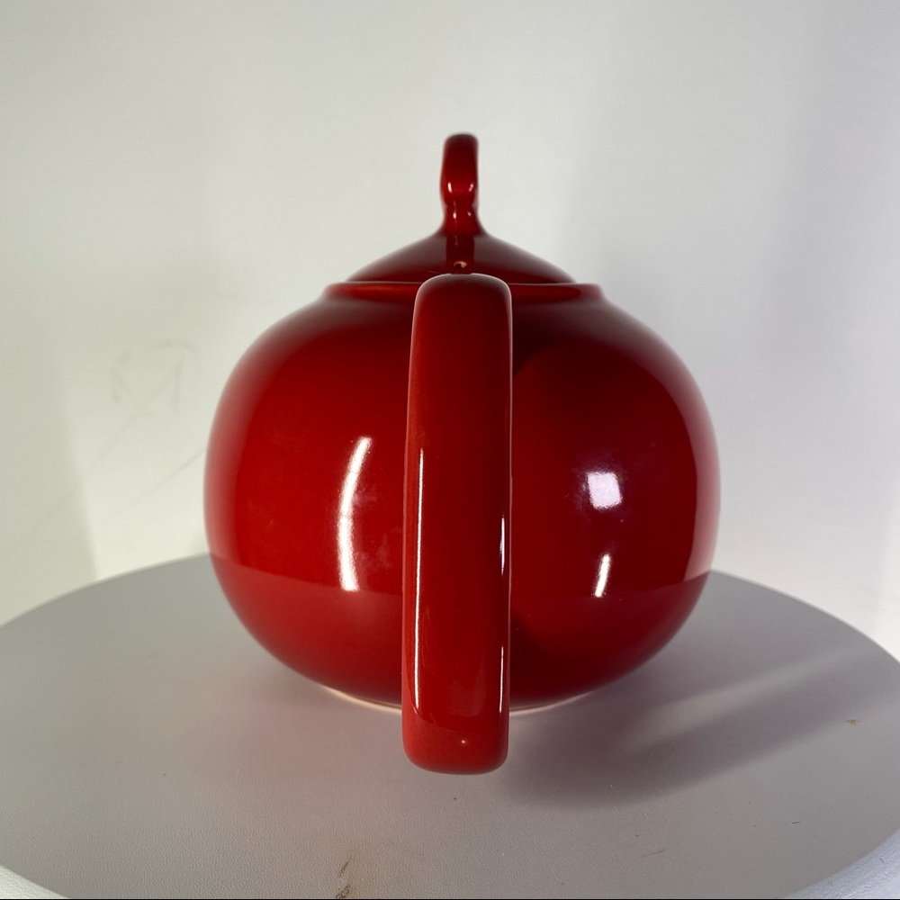 Chantal 4 cup/1 quart/.94 liter gloss red tea pot - Picture 3 of 9